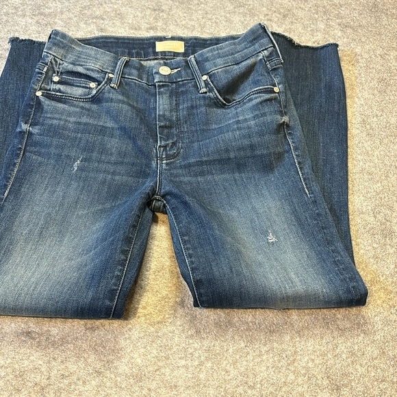 MOTHER Looker  Ankle Chew in Breaking the Law, Size 24. - Picture 10 of 14